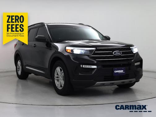 Black 2021 Ford Explorer XLT
