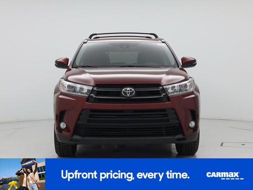 2017 Toyota Highlander SE