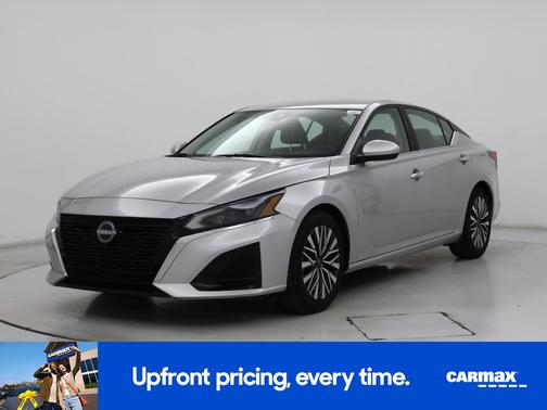 2023 Nissan Altima SV