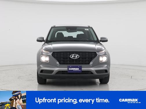 2020 Hyundai VENUE SE