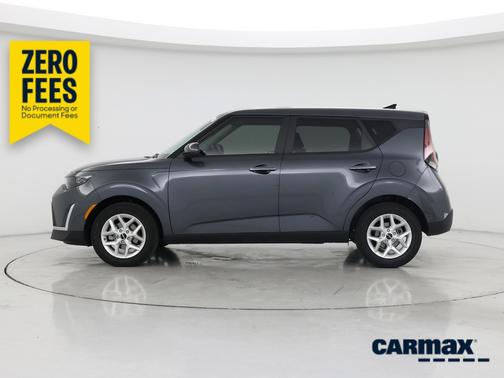 Gray 2025 Kia Soul LX