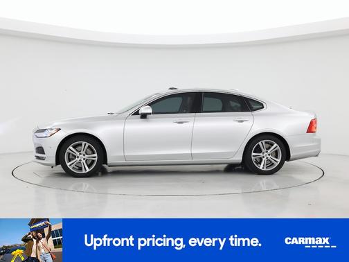 2017 Volvo S90 T5 Momentum