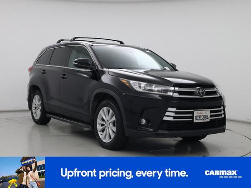 Black 2019 Toyota Highlander Limited
