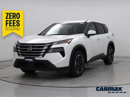 White 2025 Nissan Rogue SV
