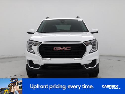 White 2023 GMC Terrain SLE