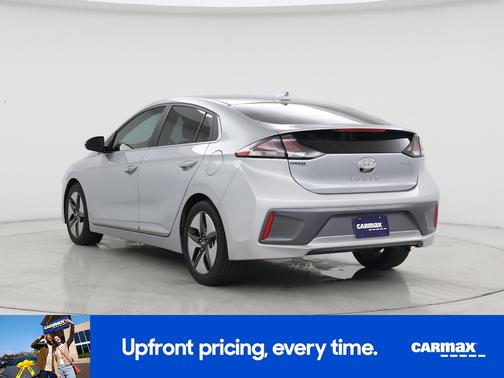 2022 Hyundai IONIQ Hybrid SEL