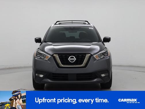 Gray 2020 Nissan Kicks SR