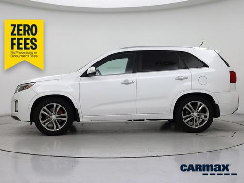 White 2014 Kia Sorento Limited