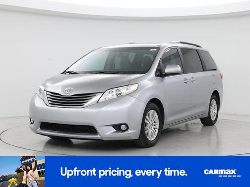 2017 Toyota Sienna XLE