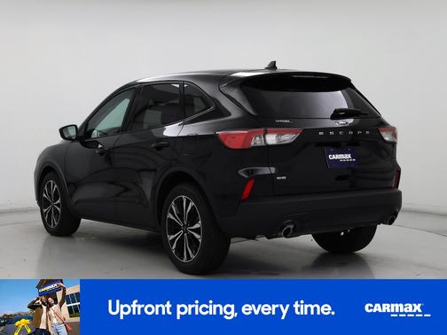Black 2022 Ford Escape SE