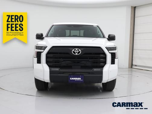 White 2024 Toyota Tundra SR5