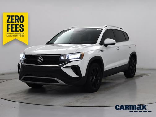White 2023 Volkswagen Taos SE
