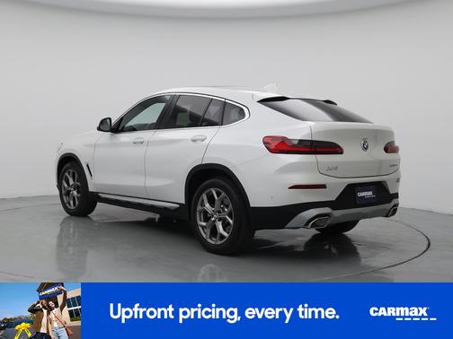White 2024 BMW X4 XDrive30i