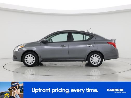 Gray 2016 Nissan Versa SV