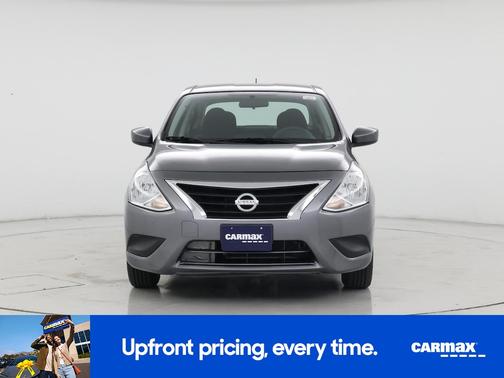 Gray 2016 Nissan Versa SV