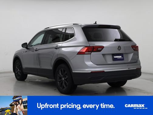 Silver 2024 Volkswagen Tiguan SE