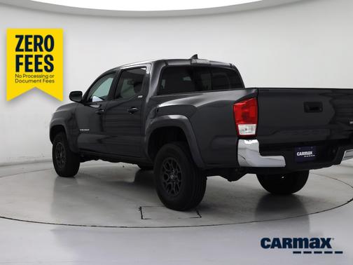 Gray 2017 Toyota Tacoma SR5