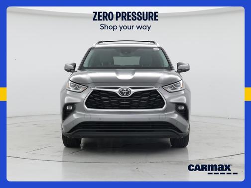 Gray 2026 Toyota Highlander Hybrid Limited