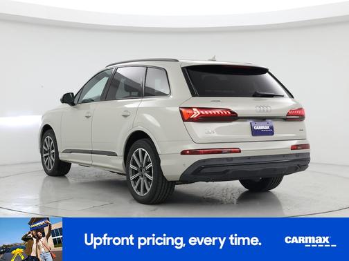 2022 Audi Q7 Premium Plus