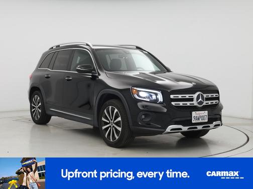 Black 2022 Mercedes-Benz GLB 250