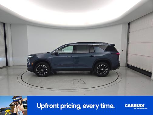 Blue 2025 Chevrolet Traverse LT