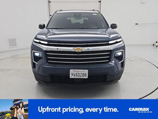 Blue 2025 Chevrolet Traverse LT
