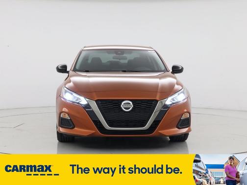 2020 Nissan Altima SR