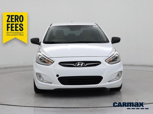 White 2014 Hyundai Accent GLS