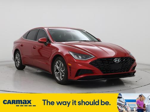 2022 Hyundai SONATA SEL