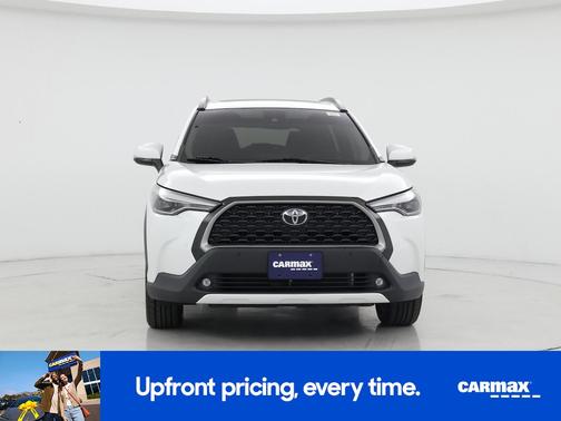 2022 Toyota Corolla Cross XLE