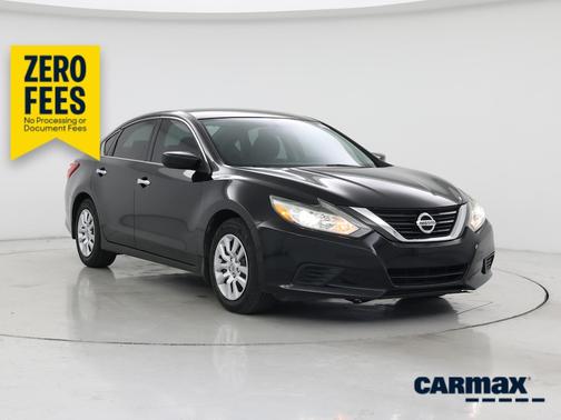 Black 2016 Nissan Altima S