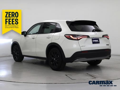 White 2024 Honda HR-V Sport