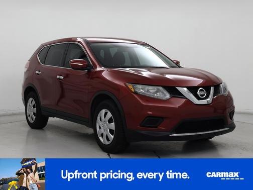 Red 2015 Nissan Rogue SV