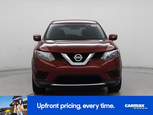 Red 2015 Nissan Rogue SV