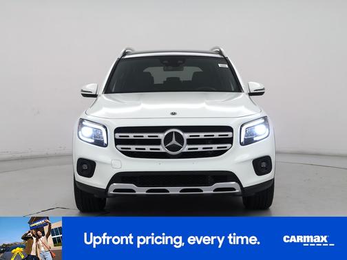 White 2023 Mercedes-Benz GLB 250