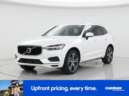 2020 Volvo XC60 T5 Momentum