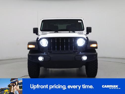 White 2022 Jeep Wrangler Willy's