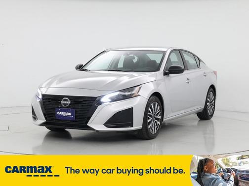 2024 Nissan Altima SV