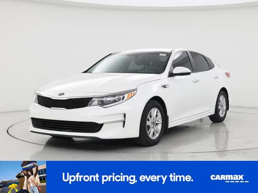 White 2016 Kia Optima LX