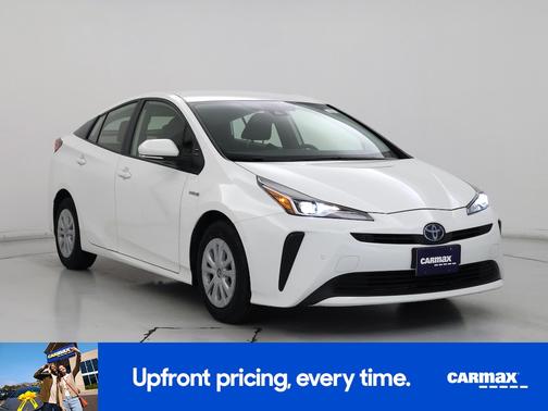 2022 Toyota Prius LE