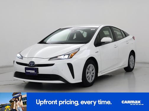 2022 Toyota Prius LE