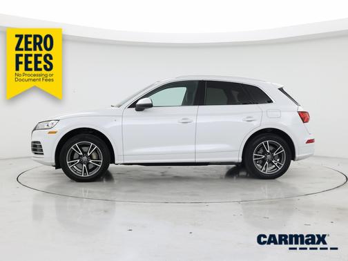 White 2020 Audi Q5 e Premium