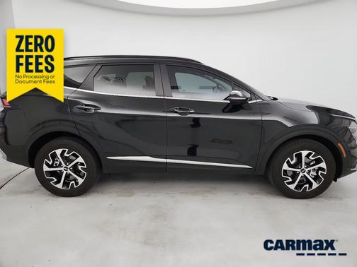 Black 2024 Kia Sportage Hybrid EX