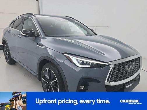 Gray 2023 INFINITI QX55 Essential