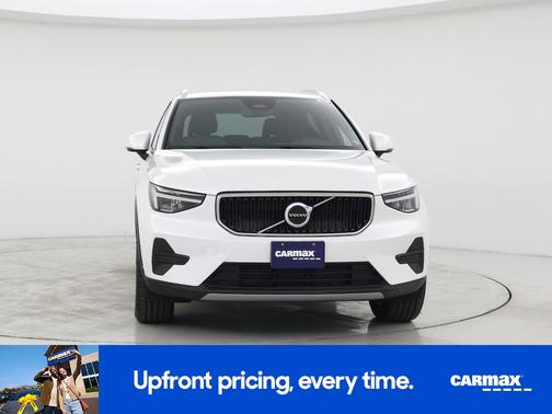 2023 Volvo XC40 B4 Core