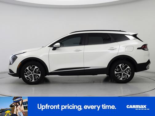White 2025 Kia Sportage Hybrid EX
