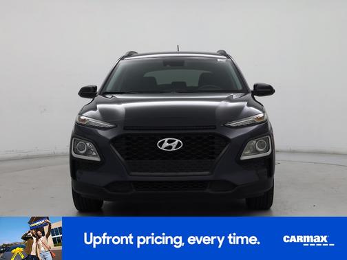 Gray 2019 Hyundai KONA SEL