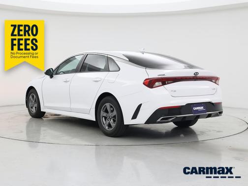 White 2021 Kia K5 LXS