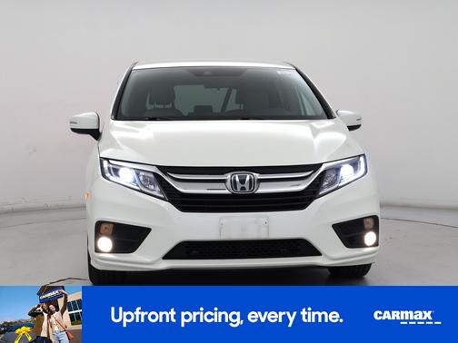 White 2018 Honda Odyssey EX