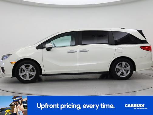 White 2018 Honda Odyssey EX